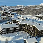 Ideal Base For Exploring 2 Bedrooms & Balcony Beitostolen