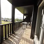 Ideal Base For Exploring 2 Bedrooms & Balcony * Beitostolen