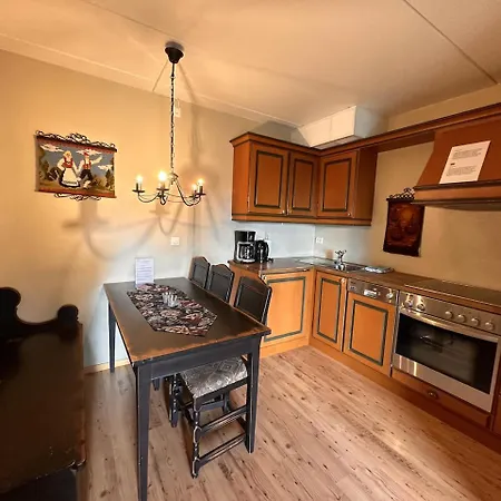 Ideal Base For Exploring 2 Bedrooms & Balcony Beitostolen