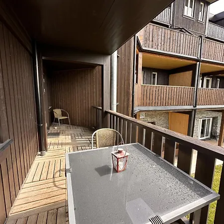 Ideal Base For Exploring 2 Bedrooms & Balcony Apartamento *
