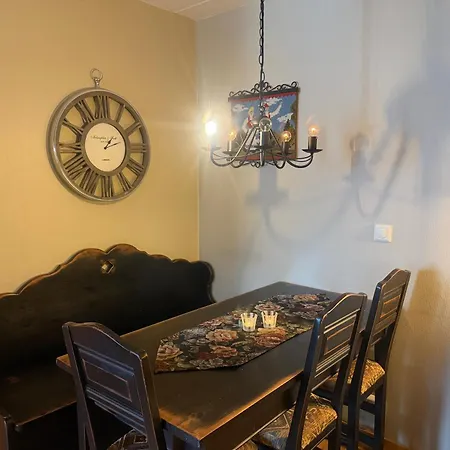 Ideal Base For Exploring 2 Bedrooms & Balcony Apartment Beitostolen